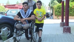 من غزة إلى مدريد.. رحلة علاج نزار المنسي بأوجاع نفسية وجسدية