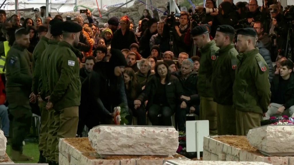 سلاح الهندسة بجيش الاحتلال يعاني أزمة غير مسبوقة في صفوفه