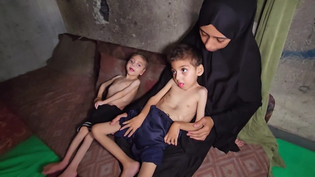 مليون امرأة يواجهن المجاعة بغزة و”الأغذية العالمي” يشكو قلة المساعدات | أخبار