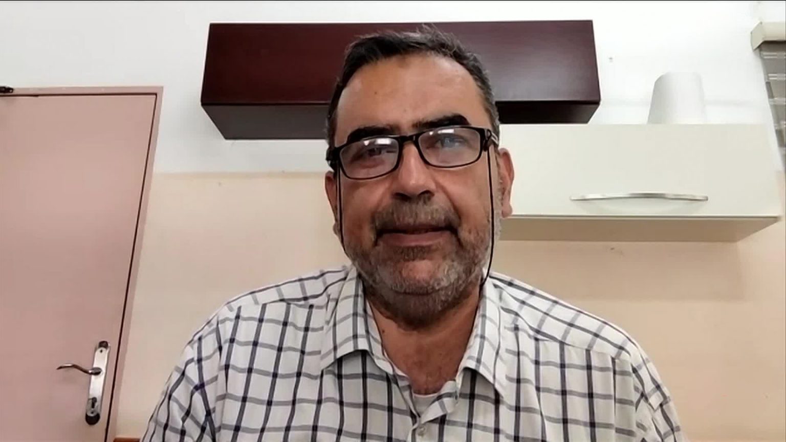 مسؤول طبي بغزة: حليب الأطفال لم يدخل منذ 4 أشهر