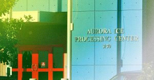 911 يدعو داخل مراكز احتجاز الجليد