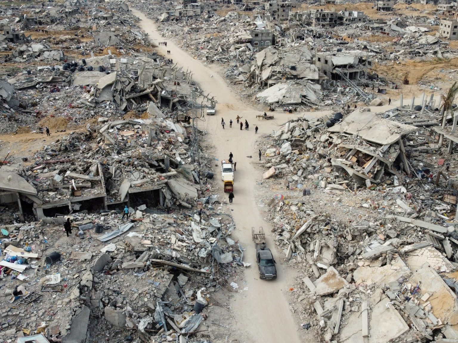 15 مليار شيكل لإقامة “مدينة خيام” يمنع مغادرتها في رفح | أخبار