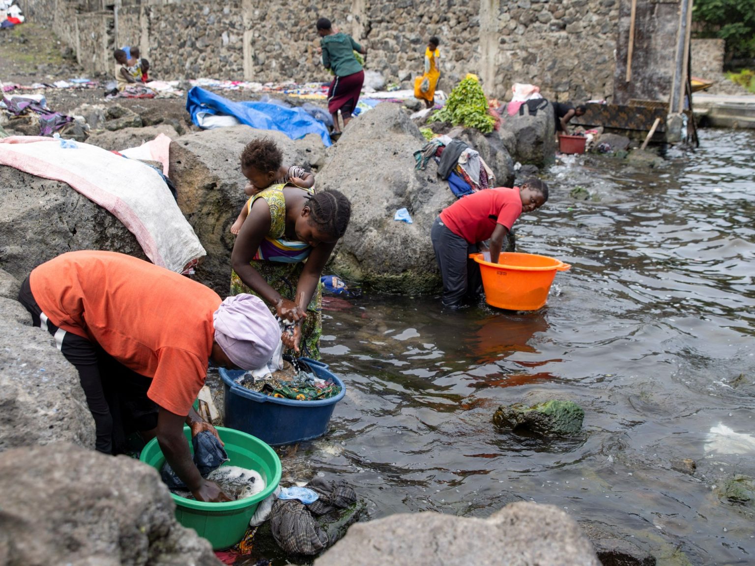 “أطباء بلا حدود” تحذر من اجتياح العنف الجنسي شرق الكونغو الديمقراطية | أخبار