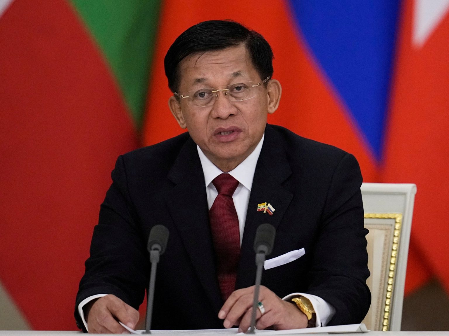 ميانمار تلغي حالة الطوارئ وتشكل لجنة لانتخابات عامة