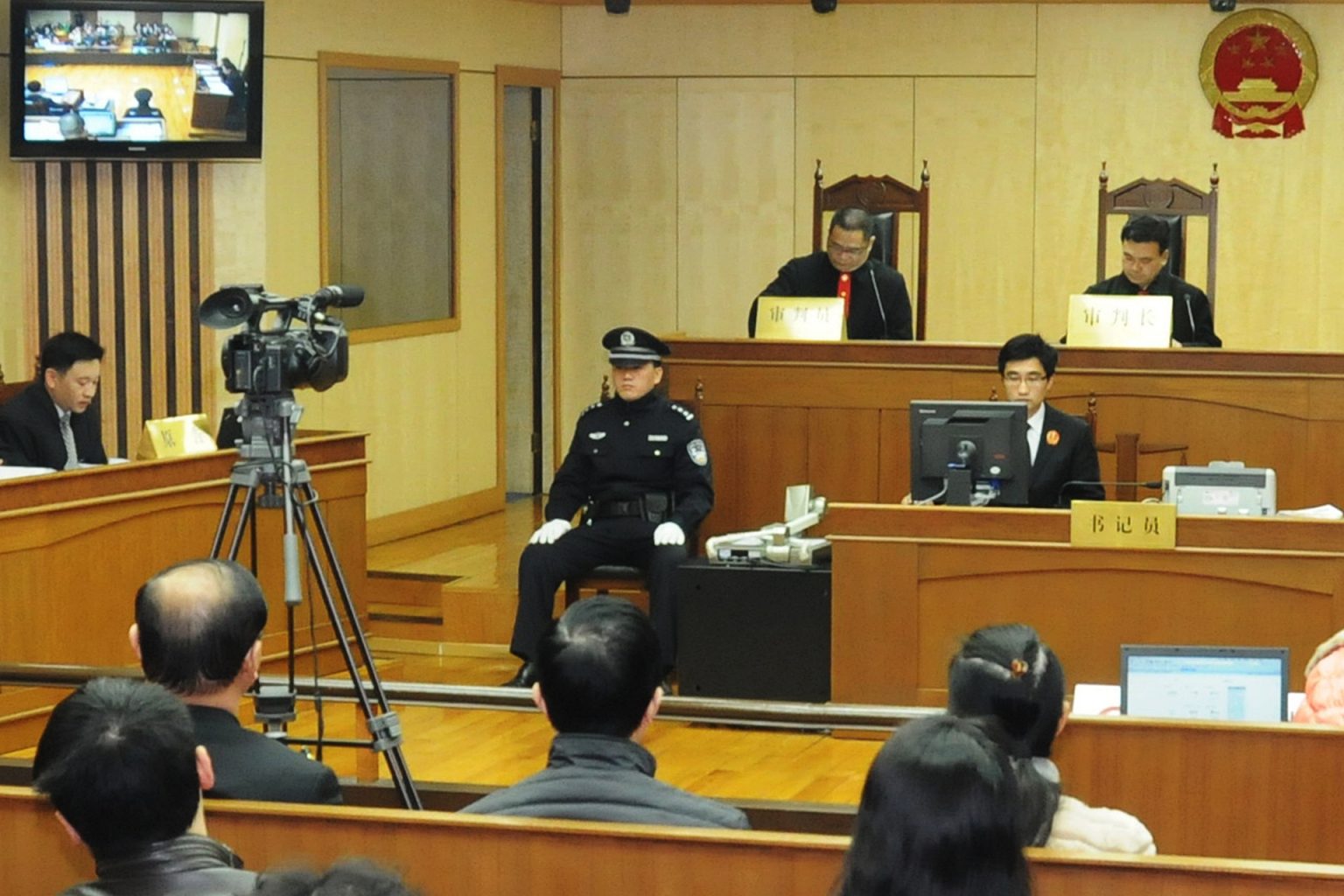 سجن مسؤولين سابقين في كرة القدم الصينية بتهمة الفساد