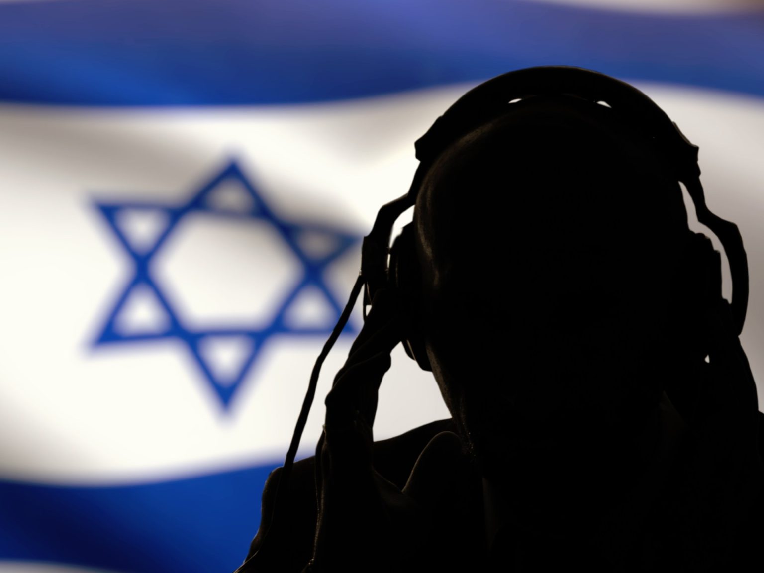 اتهام إسرائيلي بالتجسس ونقل معلومات حساسة لإيران خلال الحرب