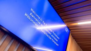 “غير الموظفين العودة إلى الوطن”: البرلمان الأوروبي يشدد القواعد على الوصول إلى أماكنه