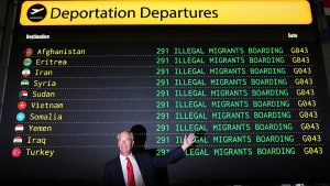 تخطط الإصلاح في المملكة المتحدة لترحيل 600000 طالبي لجوء بموجب اقتراح Farage