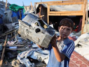 تسعى الأغلبية إلى نهاية مبيعات أسلحة إسرائيل: مسح تمتد ثلاث قارات