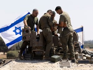 هآرتس: القوات البرية الإسرائيلية في غزة تشكو من جعلها وقودا للحرب