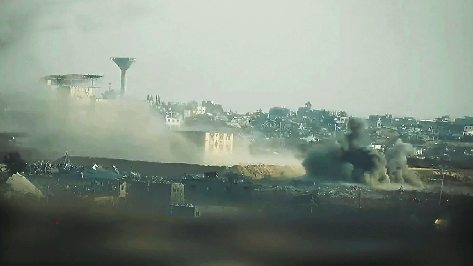 إعلام إسرائيلي: إصابة 4 جنود في اشتباكات بغزة