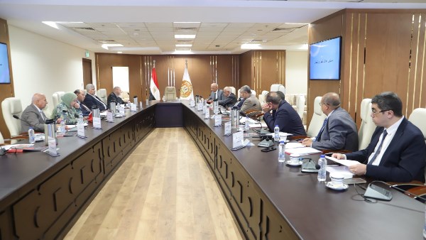 2.3 مليار جنيه دعم صندوق الطوارئ لعمال المنشآت المتعثرة