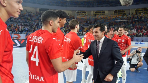 وزير الرياضة يشهد حفل افتتاح بطولة العالم لناشئي اليد