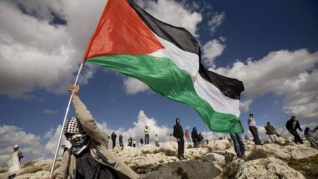 رياض منصور : اختيار القاهرة لاستضافة مؤتمر القدس يعكس دور مصر التاريخي في دعم القضية الفلسطينية