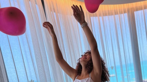 ندى موسى تحتفل بعيد ميلادها في الساحل الشمالي.. صور