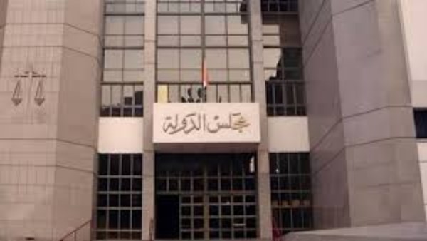 «معندوش جزاءات».. مدير إدارة تعليمية ورئيسة قسم أمام المحكمة