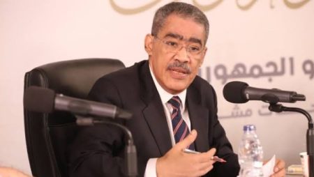 ضياء رشوان: اتفاق الغاز مع إسرائيل اقتصادي خالص ولا يمس ثوابت الموقف المصري