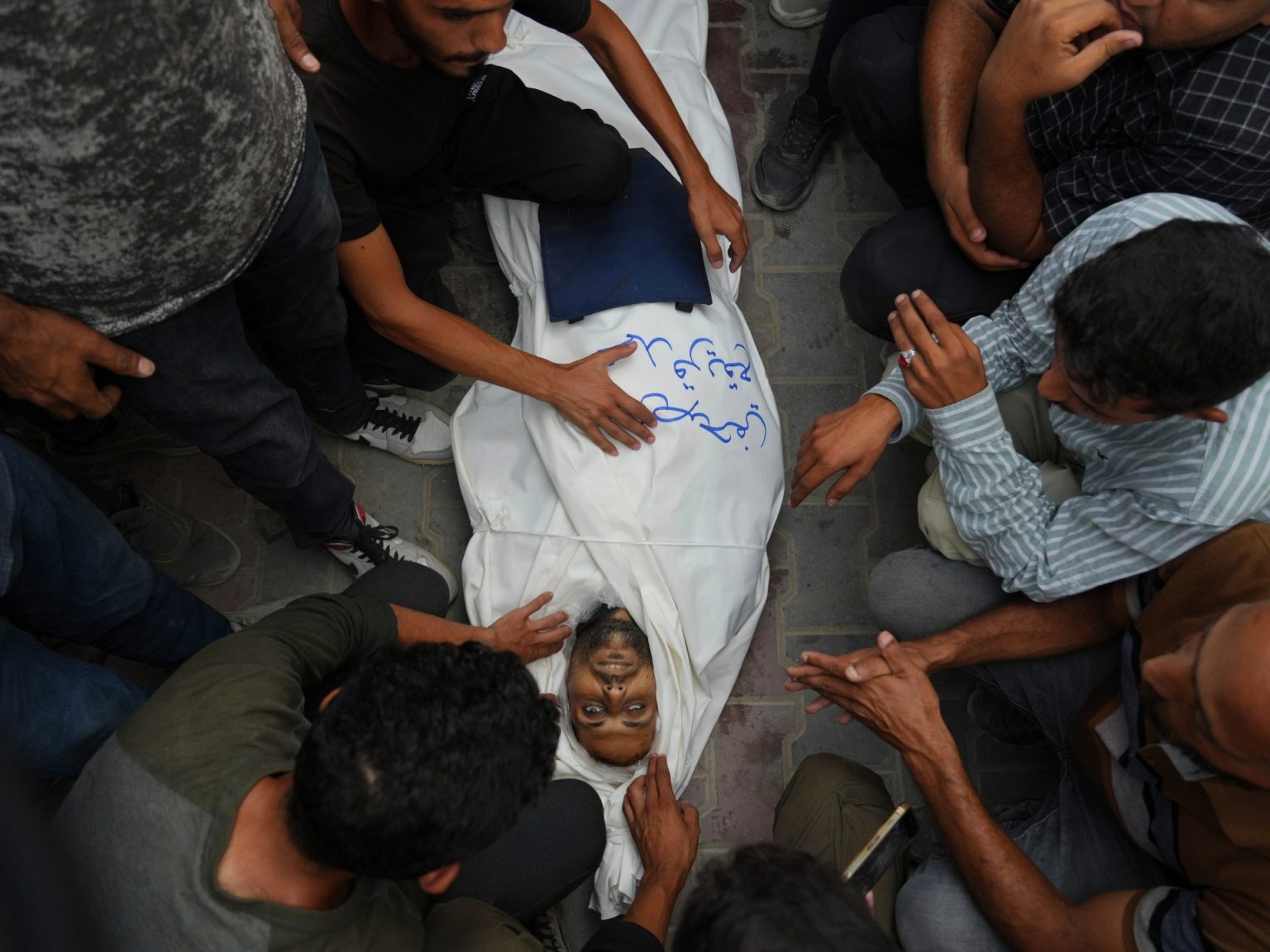 الأمم المتحدة تدين جريمة اغتيال إسرائيل طاقم الجزيرة بغزة