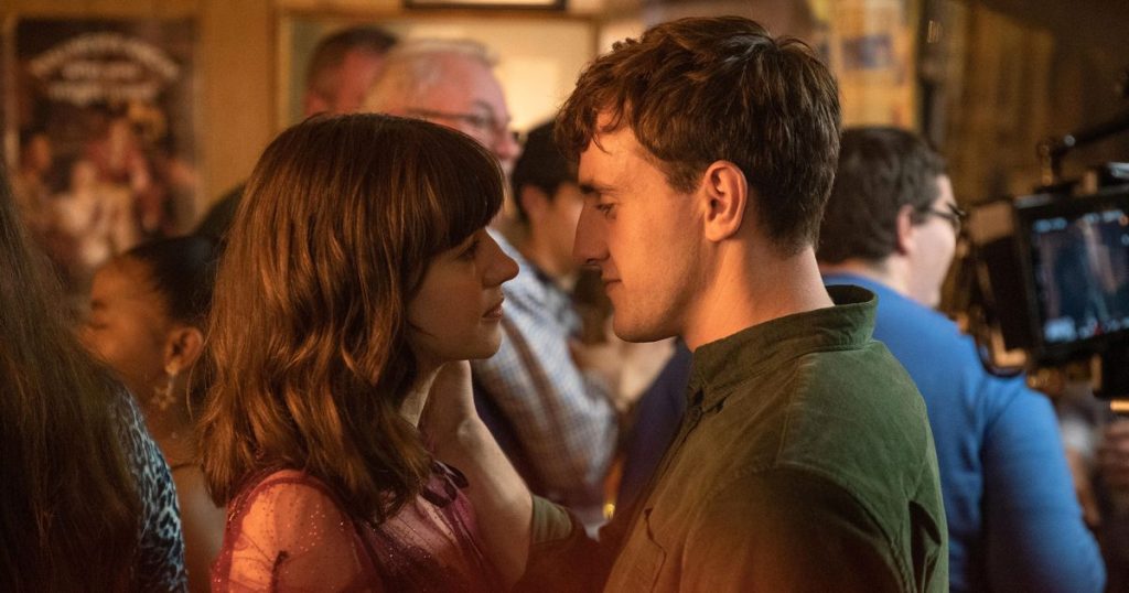 13 عروض الدراما التي يجب مشاهدة على هولو الآن (أغسطس 2025)