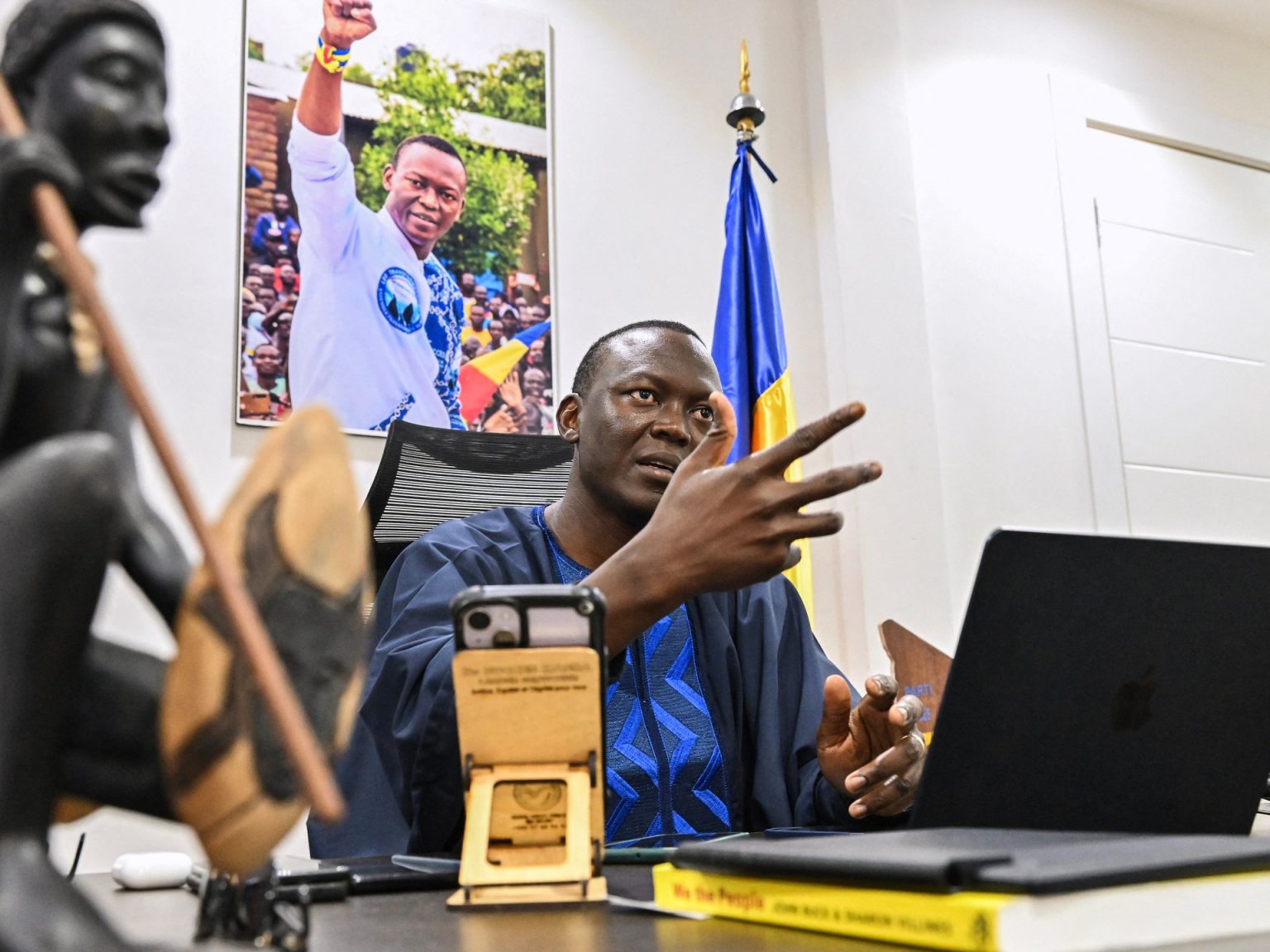 إحالة أبرز معارض تشادي إلى المحكمة الجنائية تثير جدلا سياسيا وقانونيا