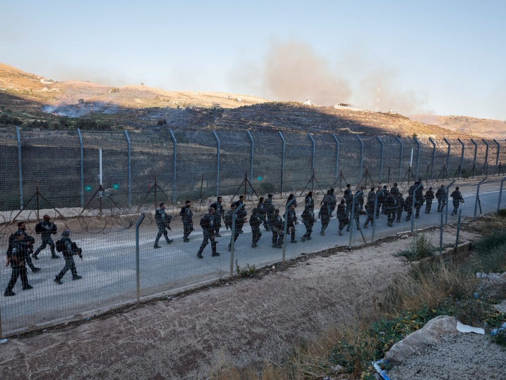 الإنزال الإسرائيلي قرب دمشق يثير تساؤلات المغردين حول عدم الرد