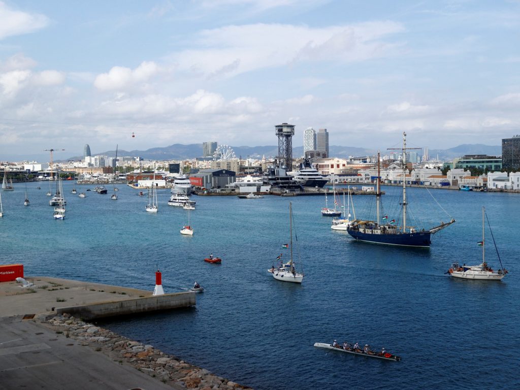 هجوم بمسيّرة على أسطول الصمود الساعي لكسر الحصار عن غزة