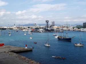 هجوم بمسيّرة على أسطول الصمود الساعي لكسر الحصار عن غزة