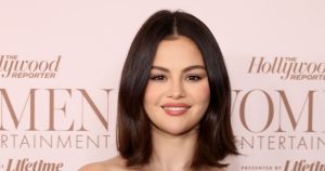 تشارك سيلينا غوميز صورًا مذهلة من حفلة العازبة قبل حفل زفاف إلى بيني بلانكو