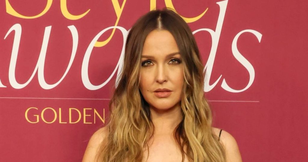 نجم “Gray's Anatomy” Camilla Luddington المصاب بمرض Hashimoto بعد الشعور بـ “Slothy”