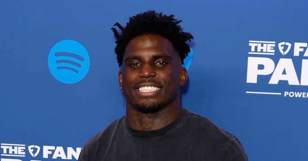 تم نقل ابنة Tyreek Hill البالغة من العمر 8 أشهر إلى المستشفى بعد حادث “مخيف”: “القيام بعمل أفضل”