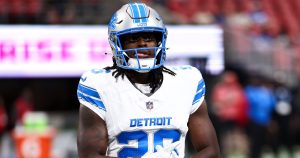 ديترويت ليونز موريس نوريس في المستشفى بين عشية وضحاها بعد إصابة سيئة لعب ضد أتلانتا فالكونز