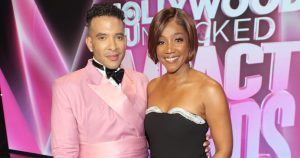 هل رحبت تيفاني هاديش طفلًا مع جيسون لي؟ الممثلة تترك المشجعين في الخلط بين الصور الجديدة