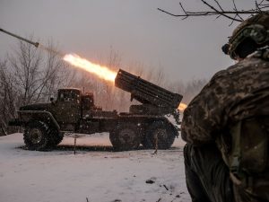 أميركا والناتو يطوران آلية تمويل جديدة لتسليح أوكرانيا