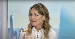 لماذا توافق سافانا غوثري على “التطفل” على أجهزة أطفالها