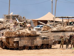 تحليل صور أقمار صناعية يكشف معلومات مغلوطة عن حشود إسرائيلية جديدة لعملية في غزة