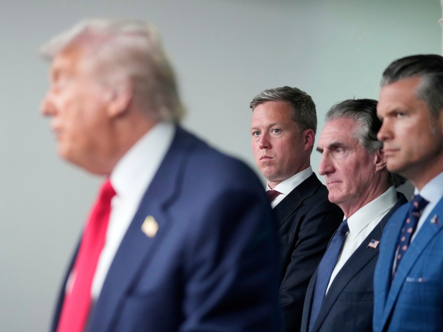 ترامب: سنسيطر على شرطة واشنطن لإرساء القانون