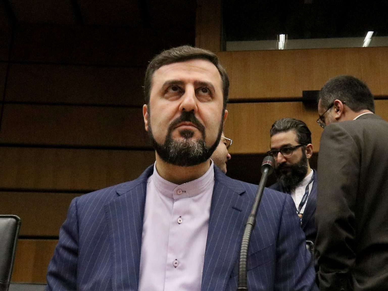 انتهاء جولة مفاوضات بشأن النووي الإيراني وطهران تؤكد التزامها بالدبلوماسية