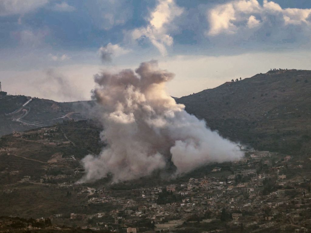 مقتل عسكرييْن لبنانييْن في انفجار مسيرة إسرائيلية