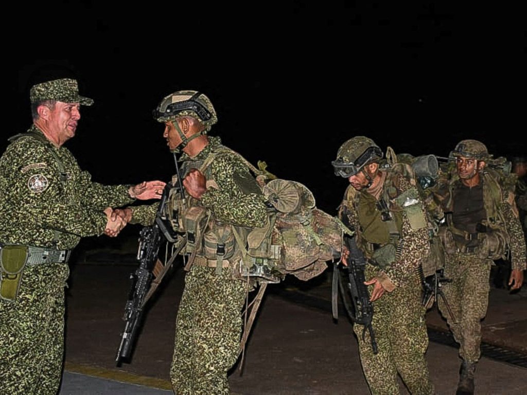 إطلاق سراح 33 عسكريا كولومبيا اختطفهم متمردون