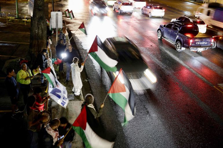 epa12301460 People participate in a demonstration against the killings of journalists in Gaza; in San Jose, Costa Rica, 14 August 2025. EPA/JEFFREY ARGUEDAS