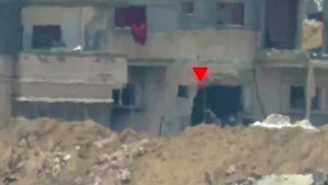 سرايا القدس تبث مشاهد لإصابة مقر قيادة إسرائيلي بصاروخ موجه