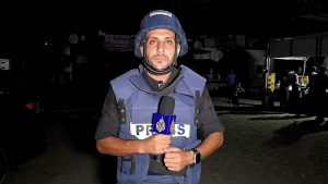 شاهد.. آخر ظهور لمراسل الجزيرة محمد قريقع قبيل استشهاده