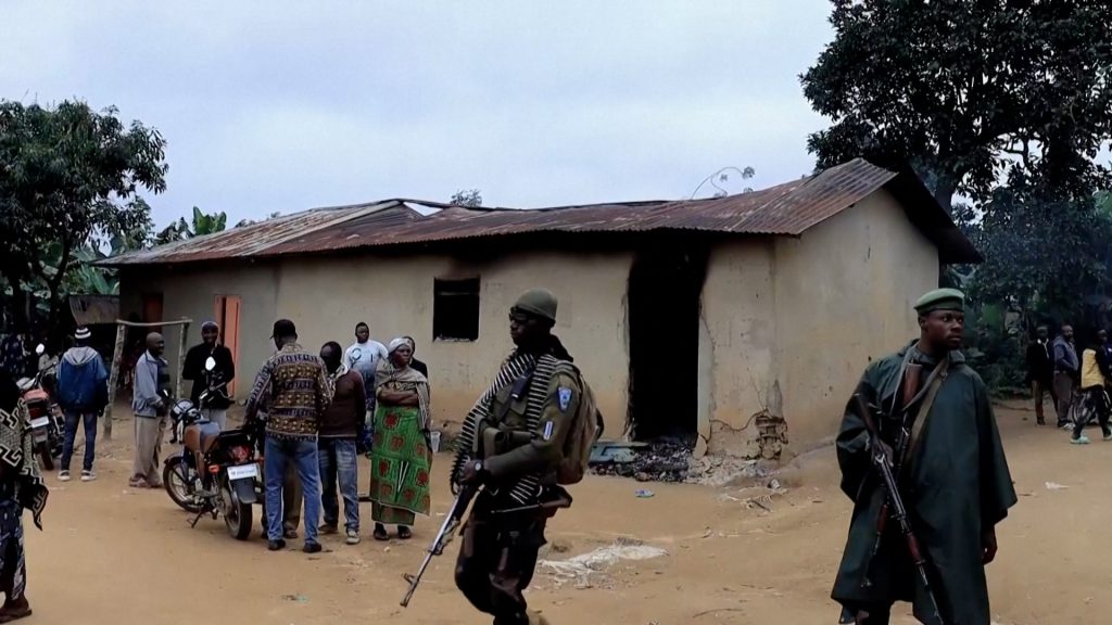 يقتل المتمردون المدعومين من داعش العشرات في أسبوع من الهجمات في الدكتور كونغو