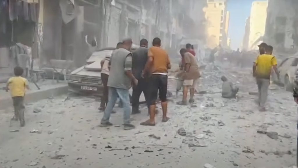 63 شهيدا بنيران الاحتلال و10 ضحايا جدد للتجويع في غزة