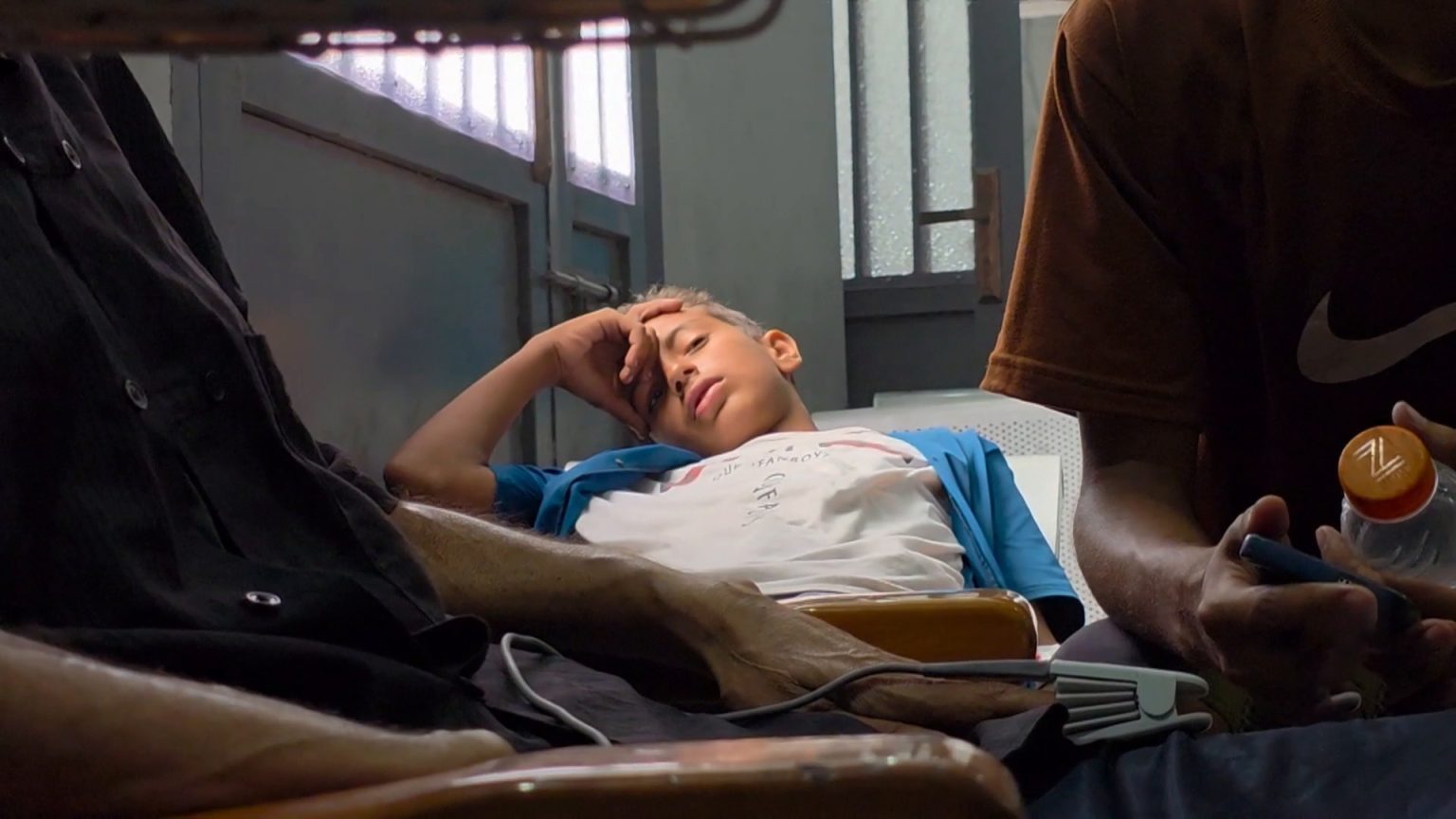 انتشار فيروس جديد يشبه كورونا بين النازحين في غزة