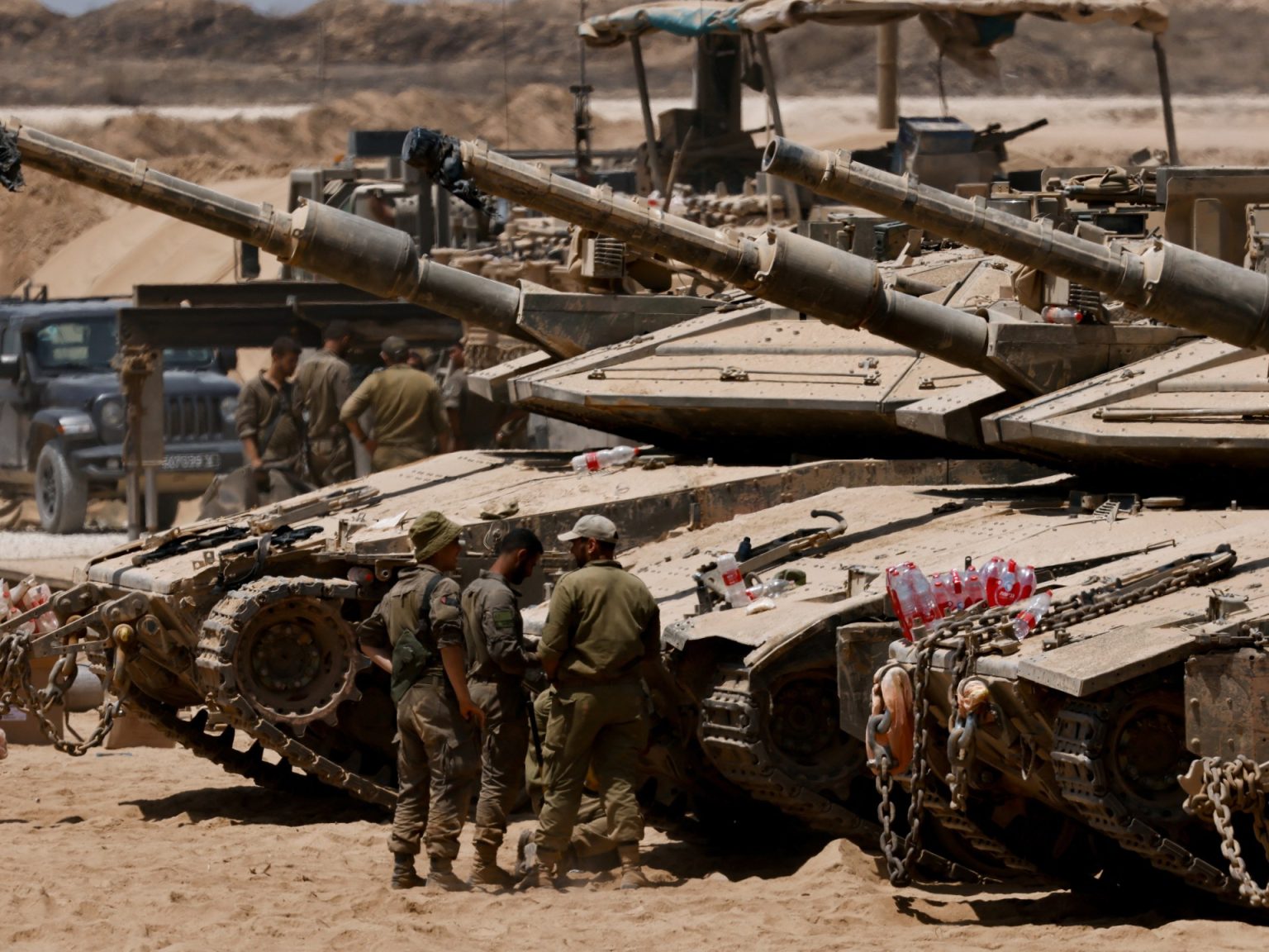 محللان: نتنياهو يعيد تشكيل الجيش للهيمنة على غزة