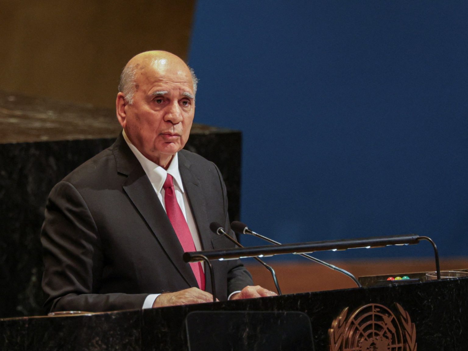 وزير الخارجية العراقي: نزع سلاح الحشد الشعبي بالحوار لا بالقوة