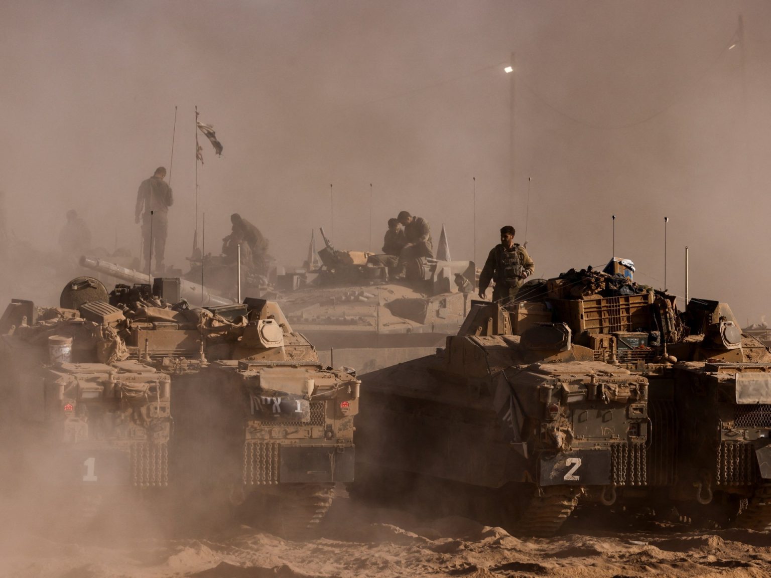 نقيب احتياط إسرائيلي يدعو الجنود لرفض الخدمة بغزة