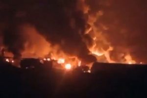 لماذا تصر إسرائيل على اغتيال قيادات حوثية؟ الدويري يجيب