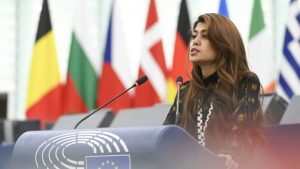 غازا تقوم بحملة فرنسية MEP Rima Hassan “تكريم” من قبل الجامعة البلجيكية المثيرة للجدل